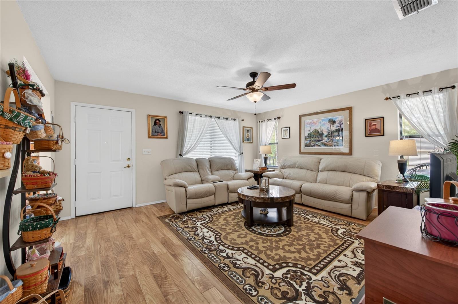 10 LAKEPOINT CIR, PORT ORANGE, FL, 32128
