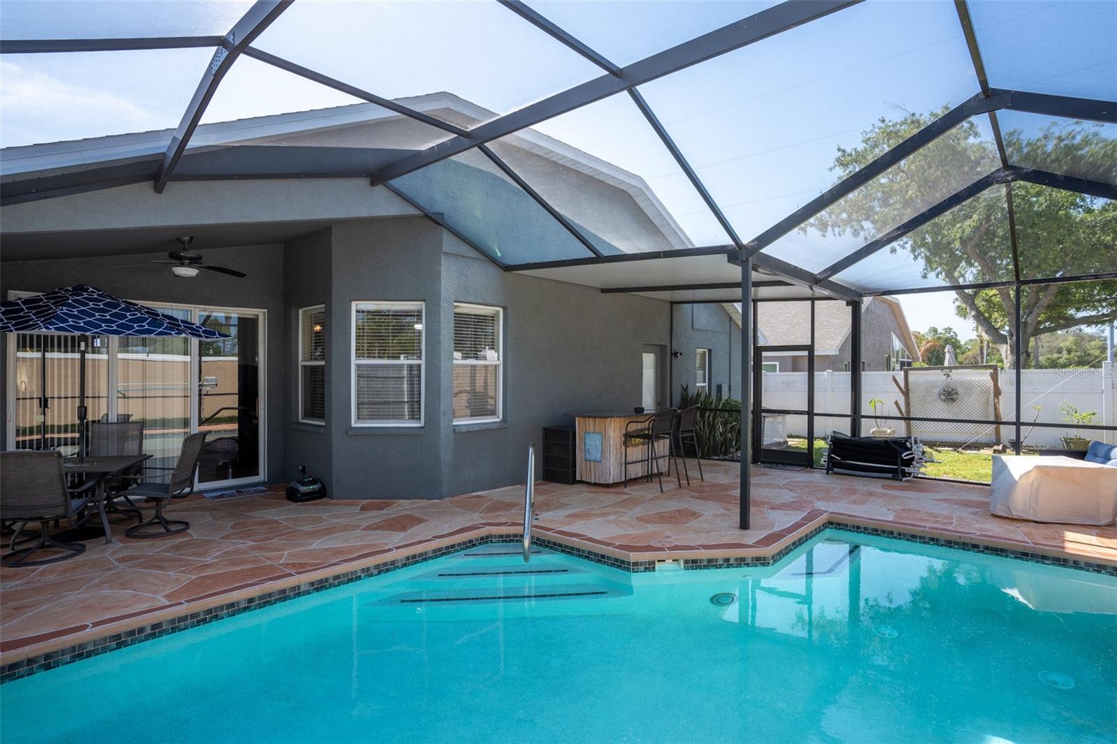 624 N LAKE BLVD, TARPON SPRINGS, FL, 34689