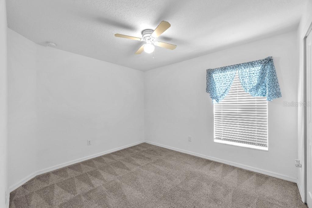 5518 BLUE AZURE DR, WIMAUMA, FL, 33598