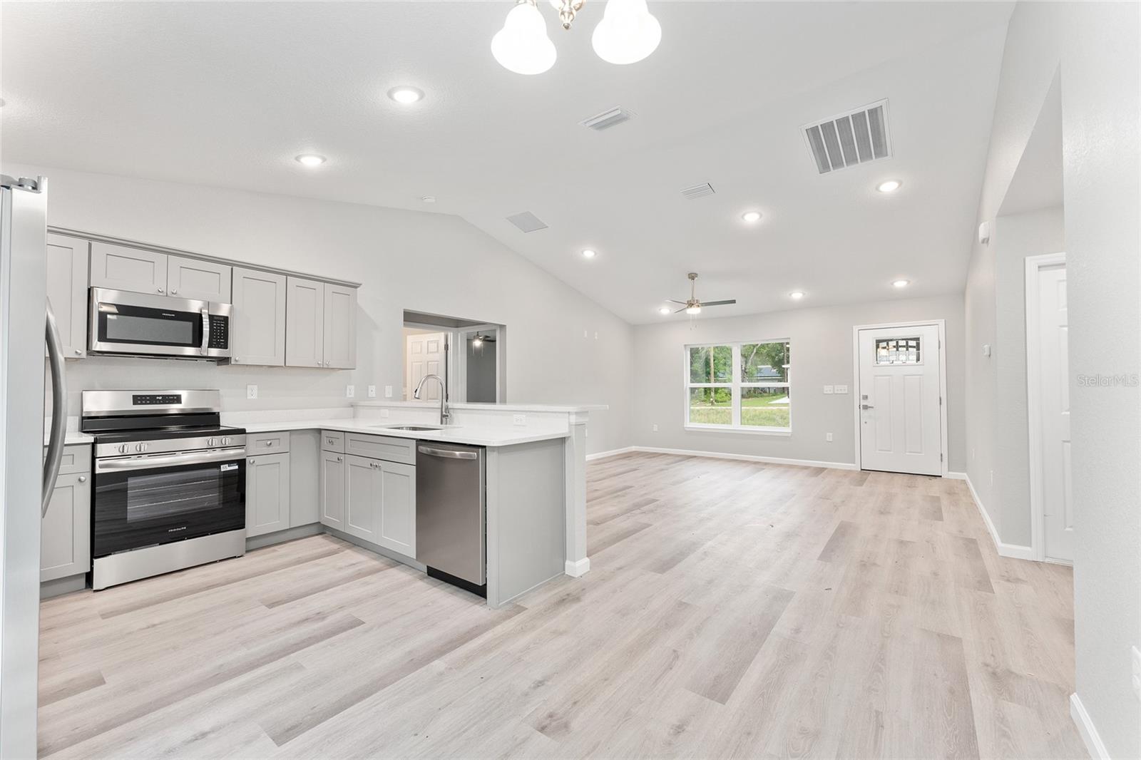 10374 SE 126TH LN, BELLEVIEW, FL, 34420