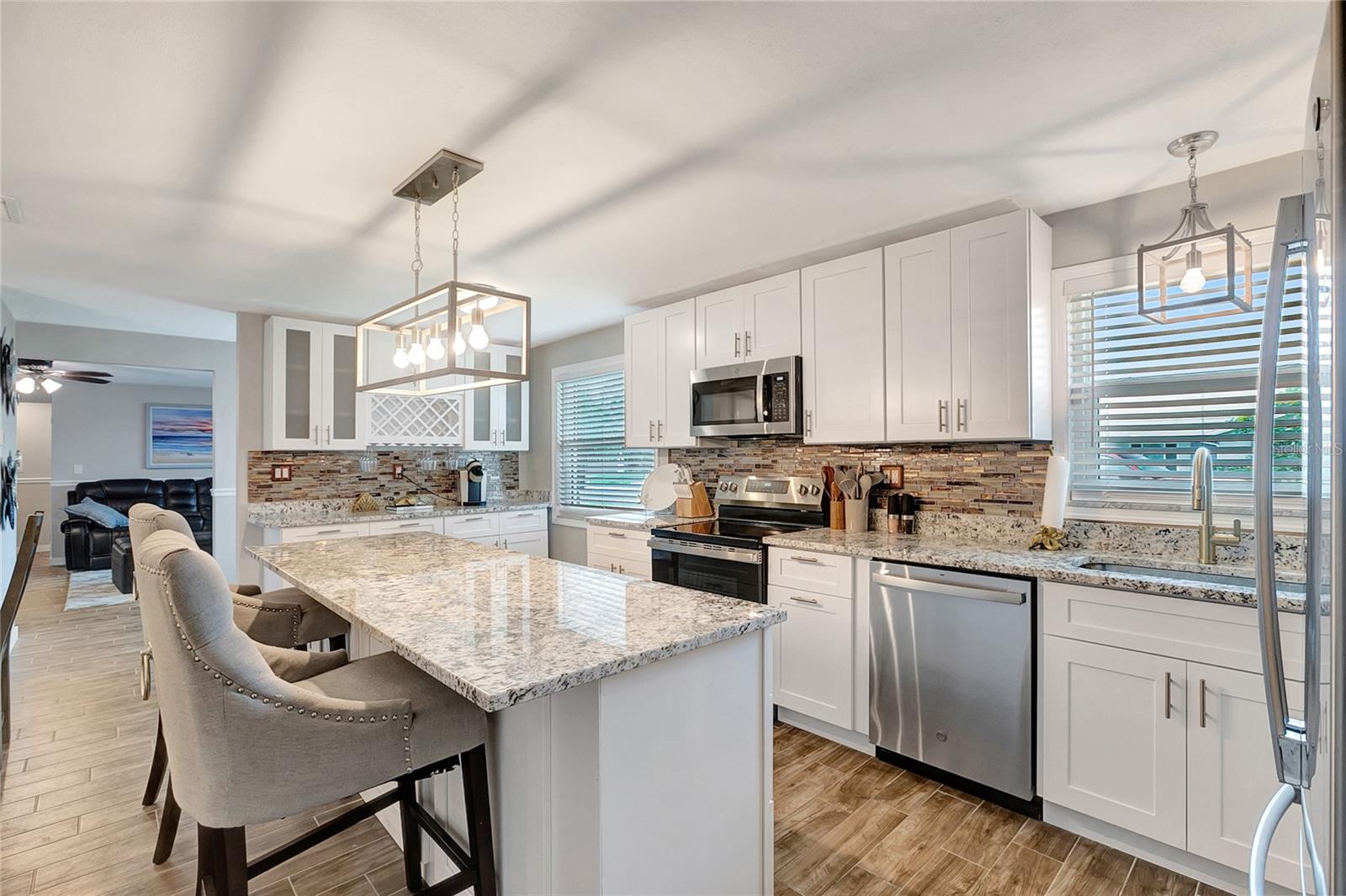 242 176TH AVE E, REDINGTON SHORES, FL, 33708