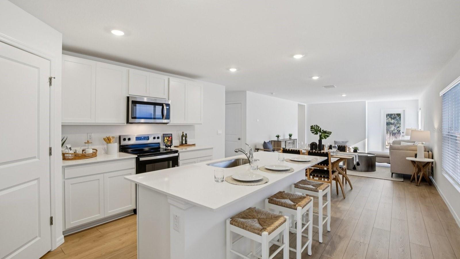 432 WARM HERON PL, RUSKIN, FL, 33570