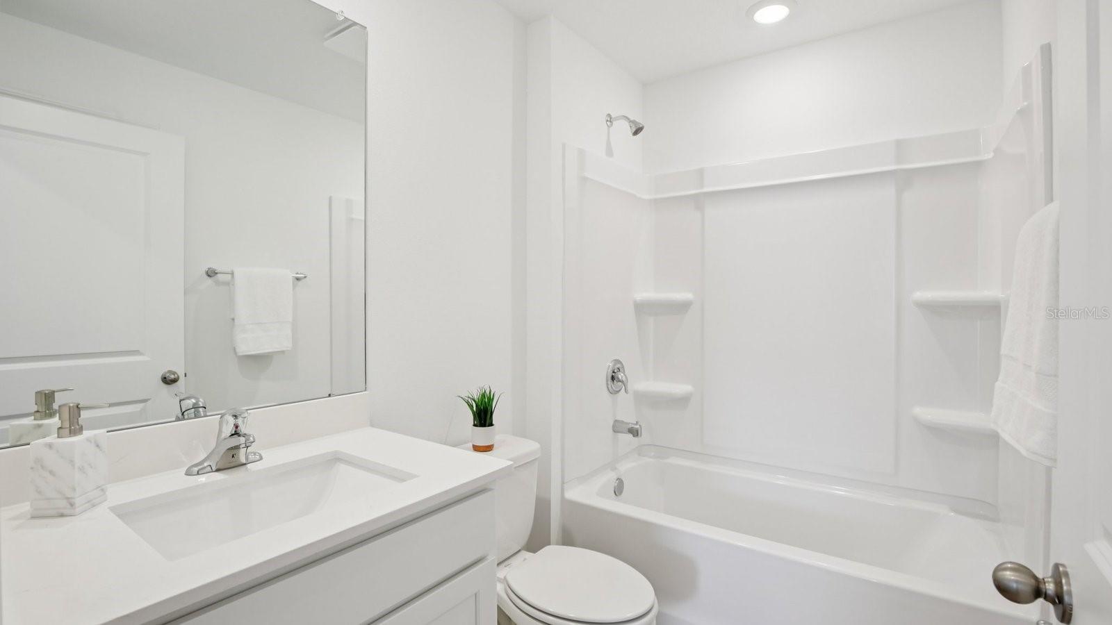 432 WARM HERON PL, RUSKIN, FL, 33570