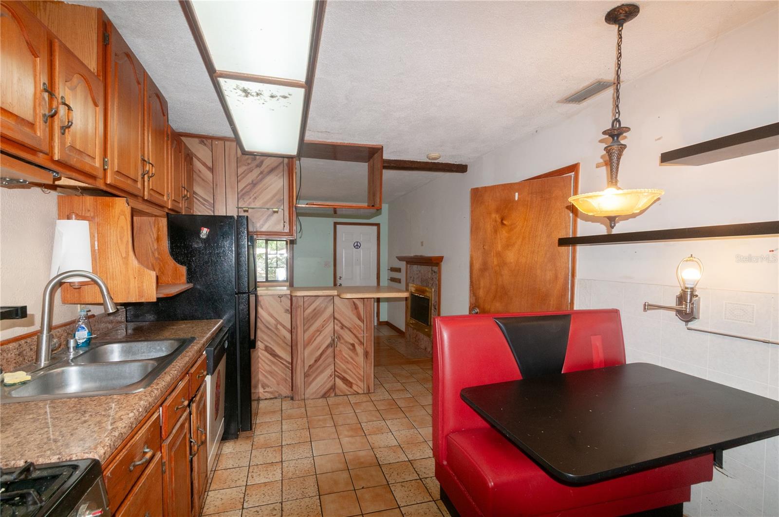 9609 N ELMER ST, TAMPA, FL, 33612