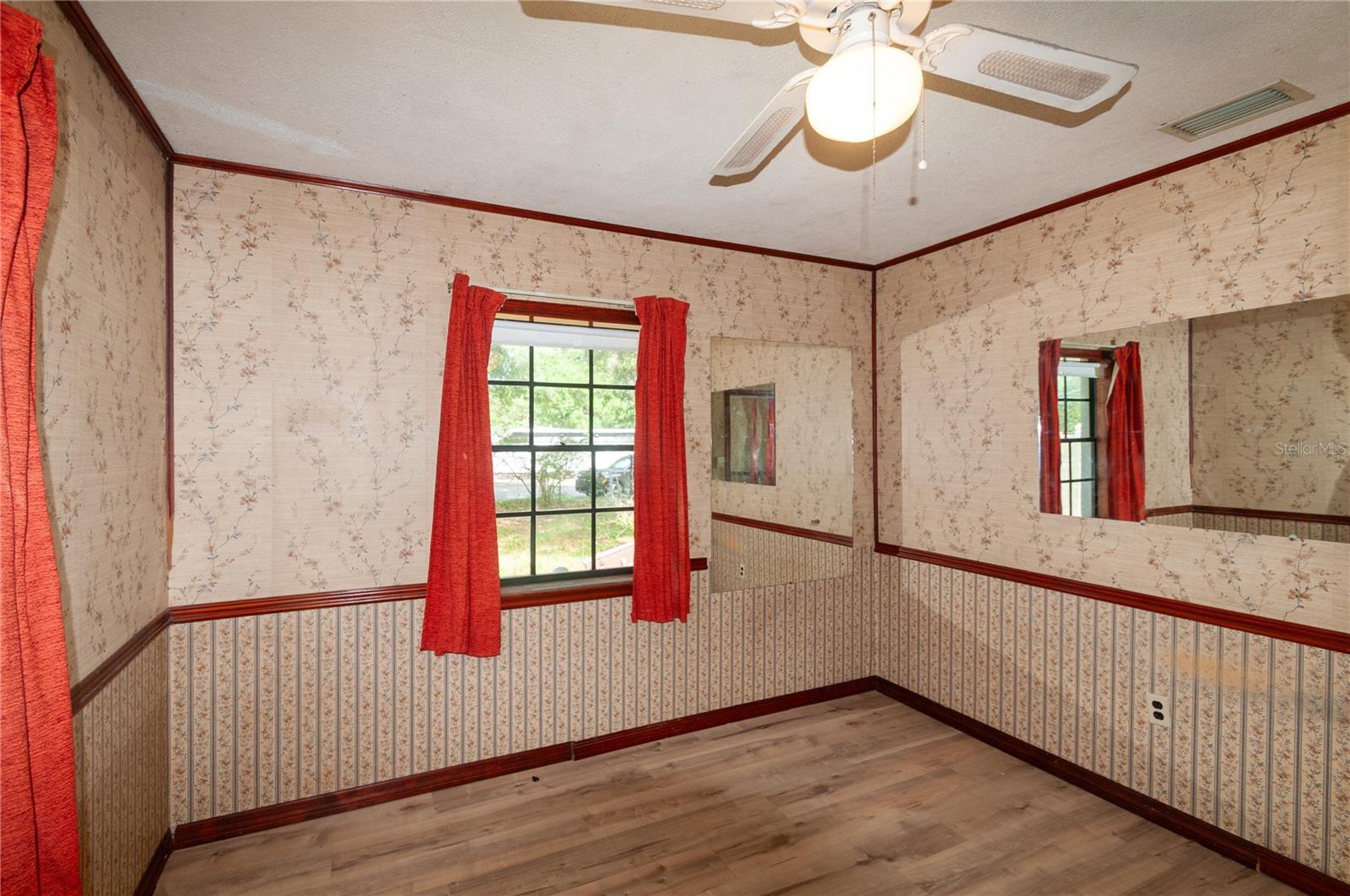 9609 N ELMER ST, TAMPA, FL, 33612