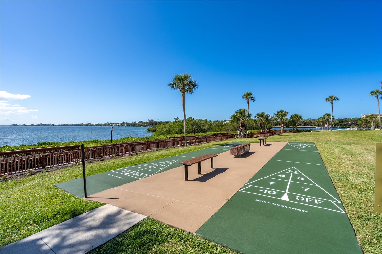 1624 STICKNEY POINT RD #1624-208, SARASOTA, FL, 34231