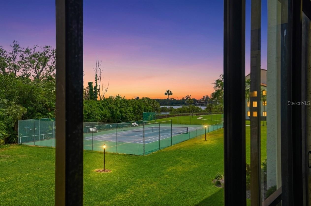 1624 STICKNEY POINT RD #1624-208, SARASOTA, FL, 34231