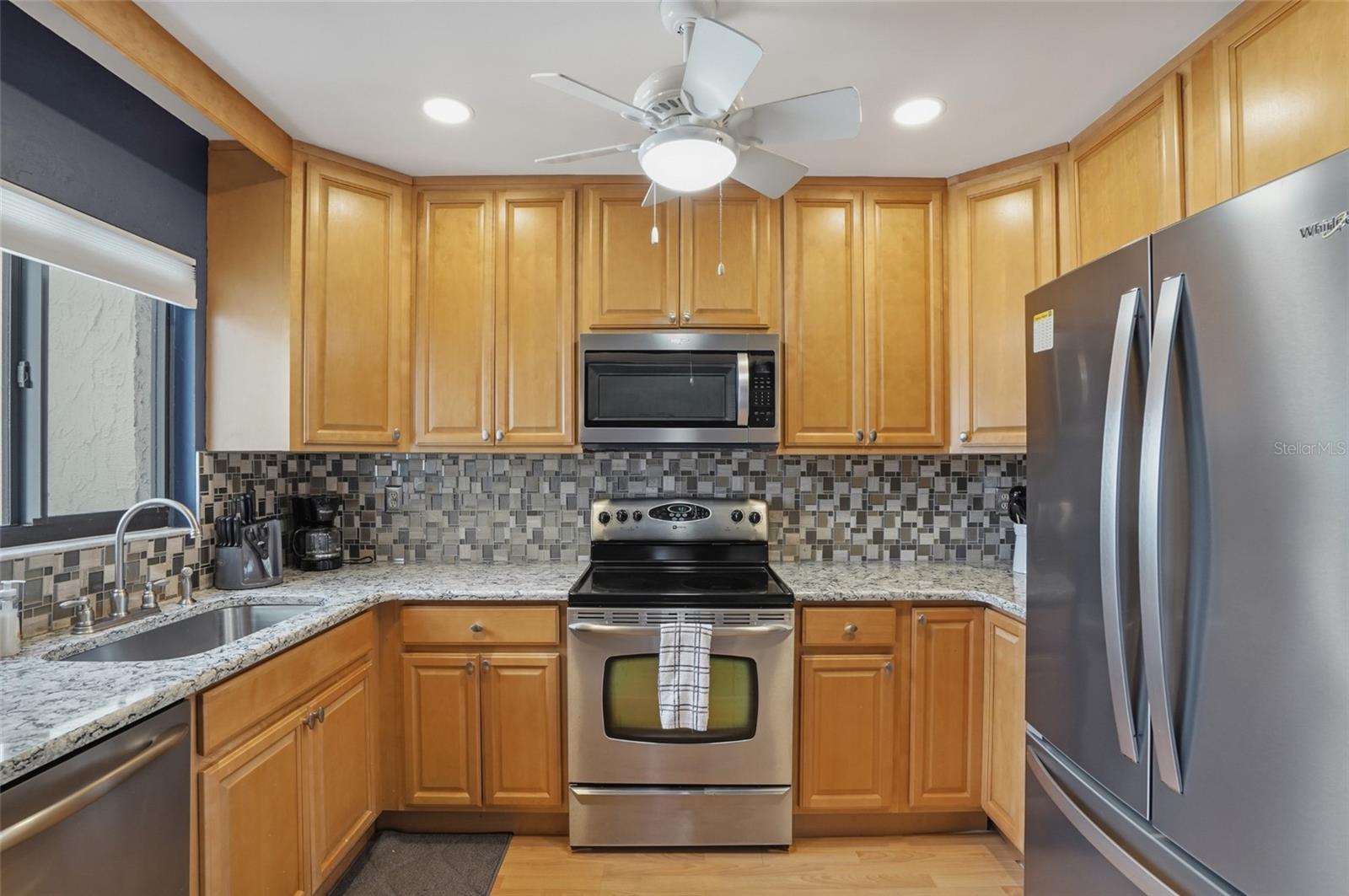 1624 STICKNEY POINT RD #1624-208, SARASOTA, FL, 34231