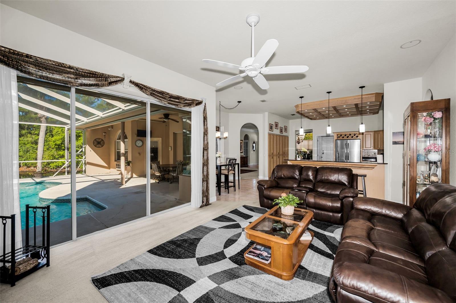 1802 OAK RIDGE RD, SAFETY HARBOR, FL, 34695