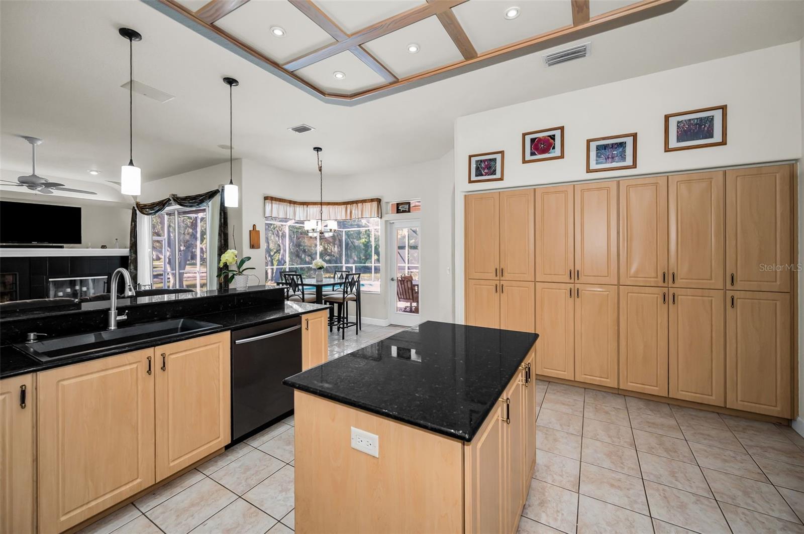 1802 OAK RIDGE RD, SAFETY HARBOR, FL, 34695