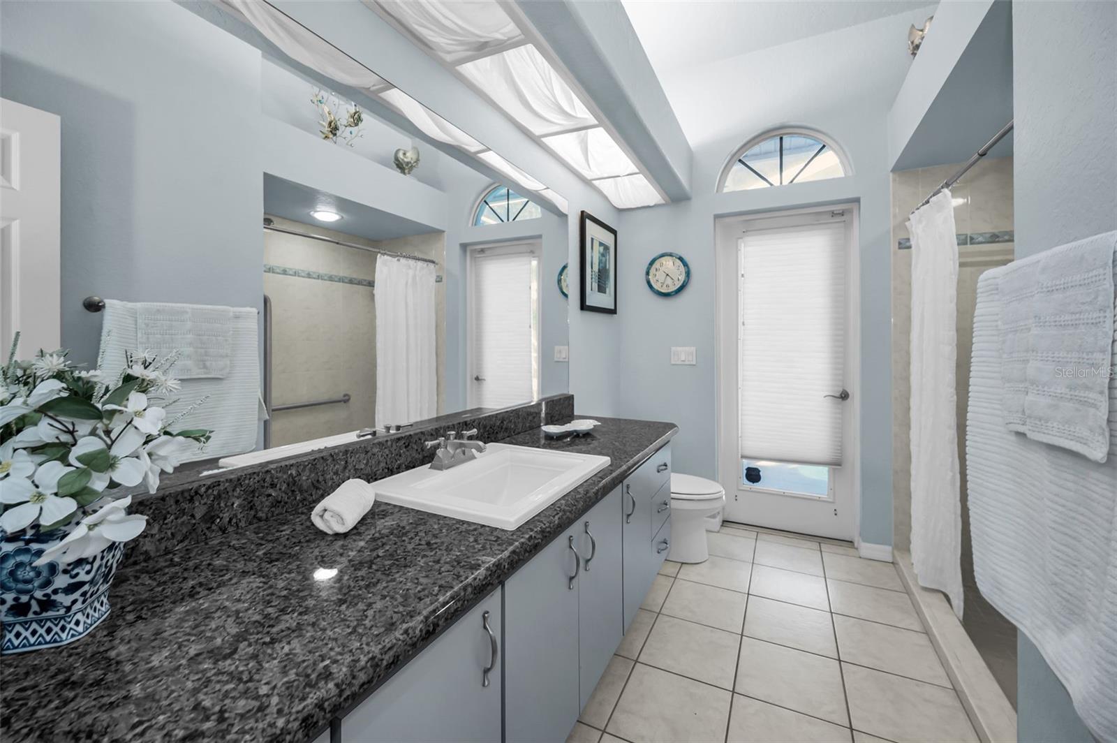 1802 OAK RIDGE RD, SAFETY HARBOR, FL, 34695