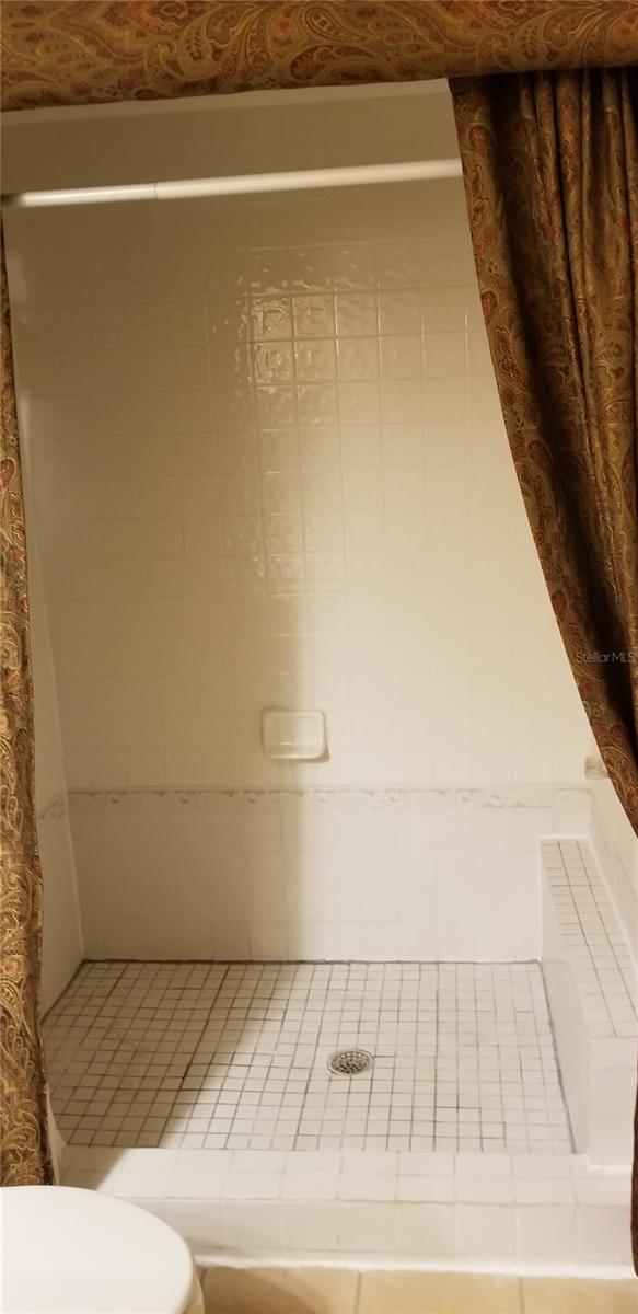 5542 METROWEST BLVD #106, ORLANDO, FL, 32811