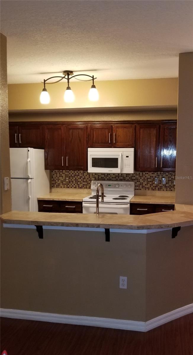 5542 METROWEST BLVD #106, ORLANDO, FL, 32811