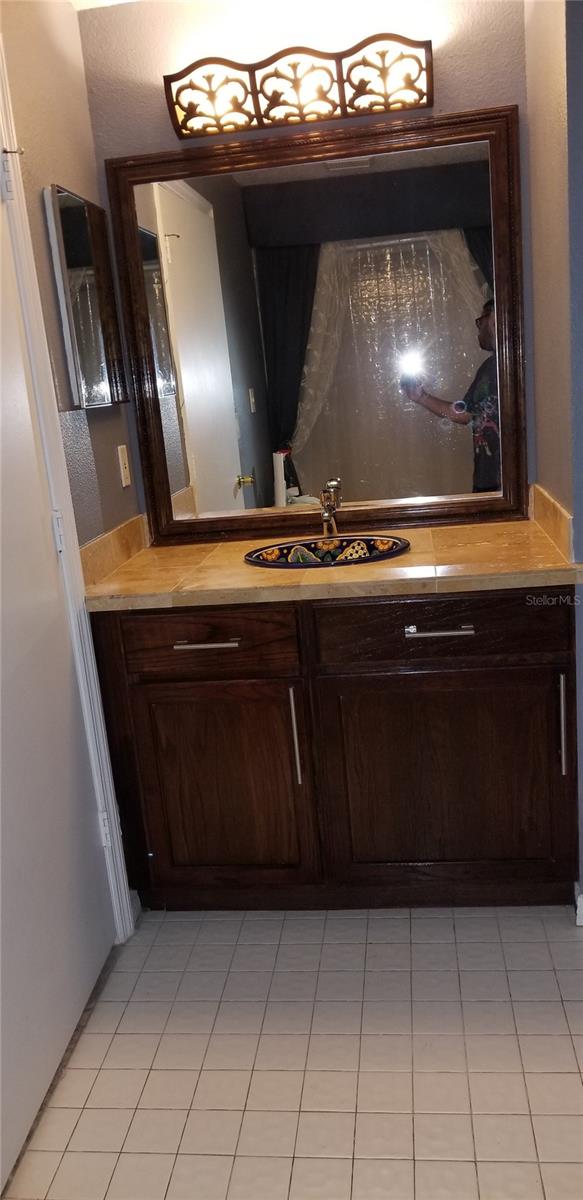 5542 METROWEST BLVD #106, ORLANDO, FL, 32811