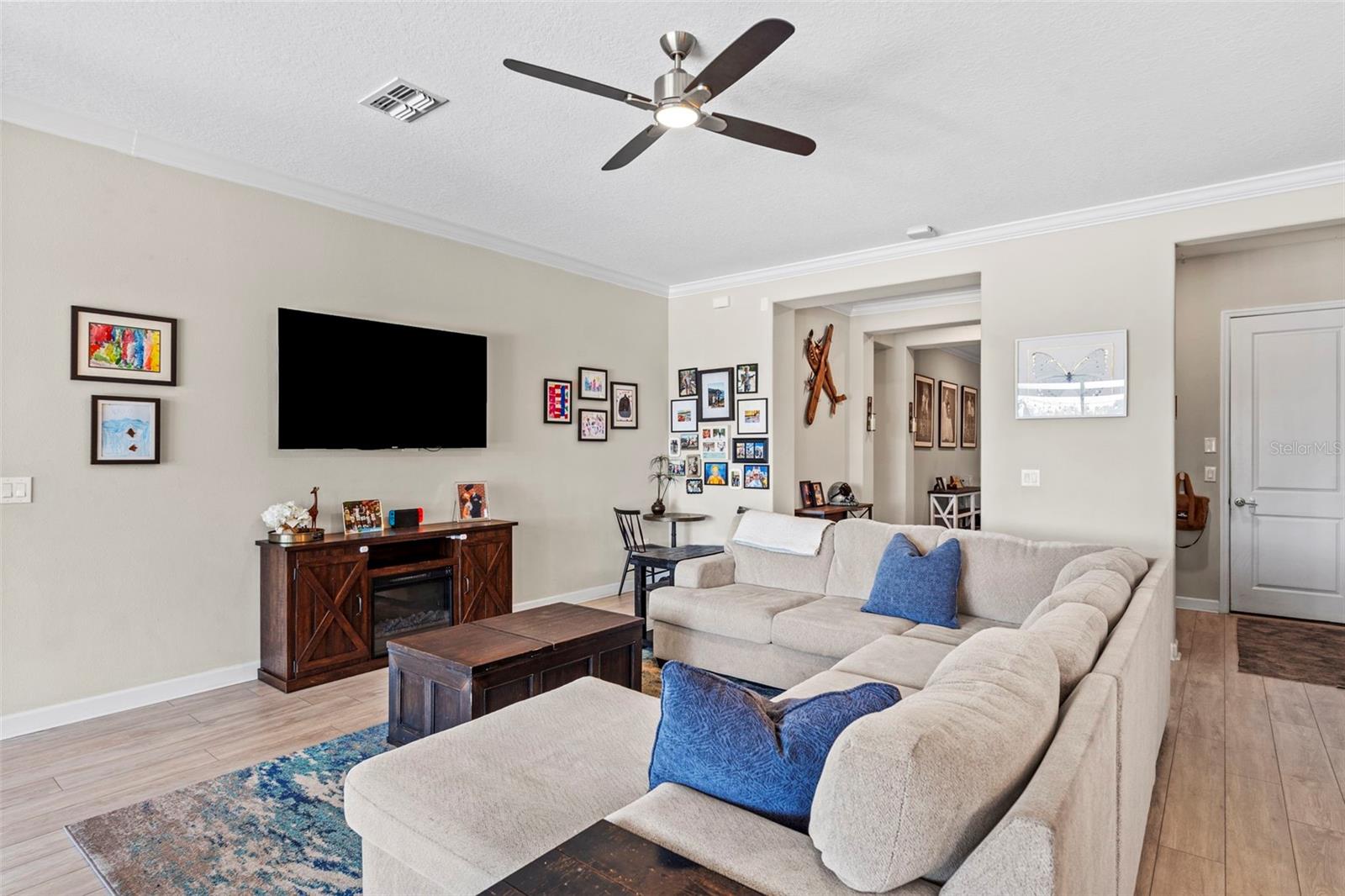 9817 SAGE CREEK DR, SUN CITY CENTER, FL, 33573