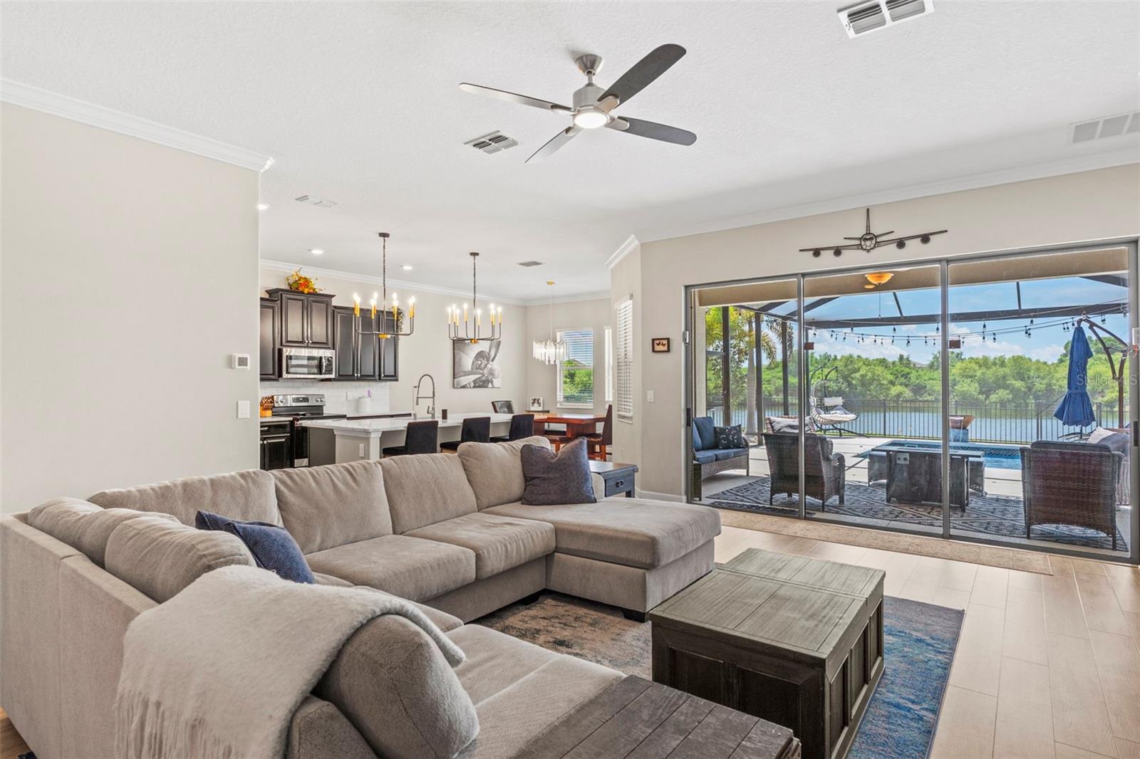 9817 SAGE CREEK DR, SUN CITY CENTER, FL, 33573