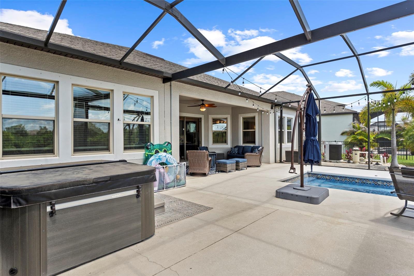 9817 SAGE CREEK DR, SUN CITY CENTER, FL, 33573