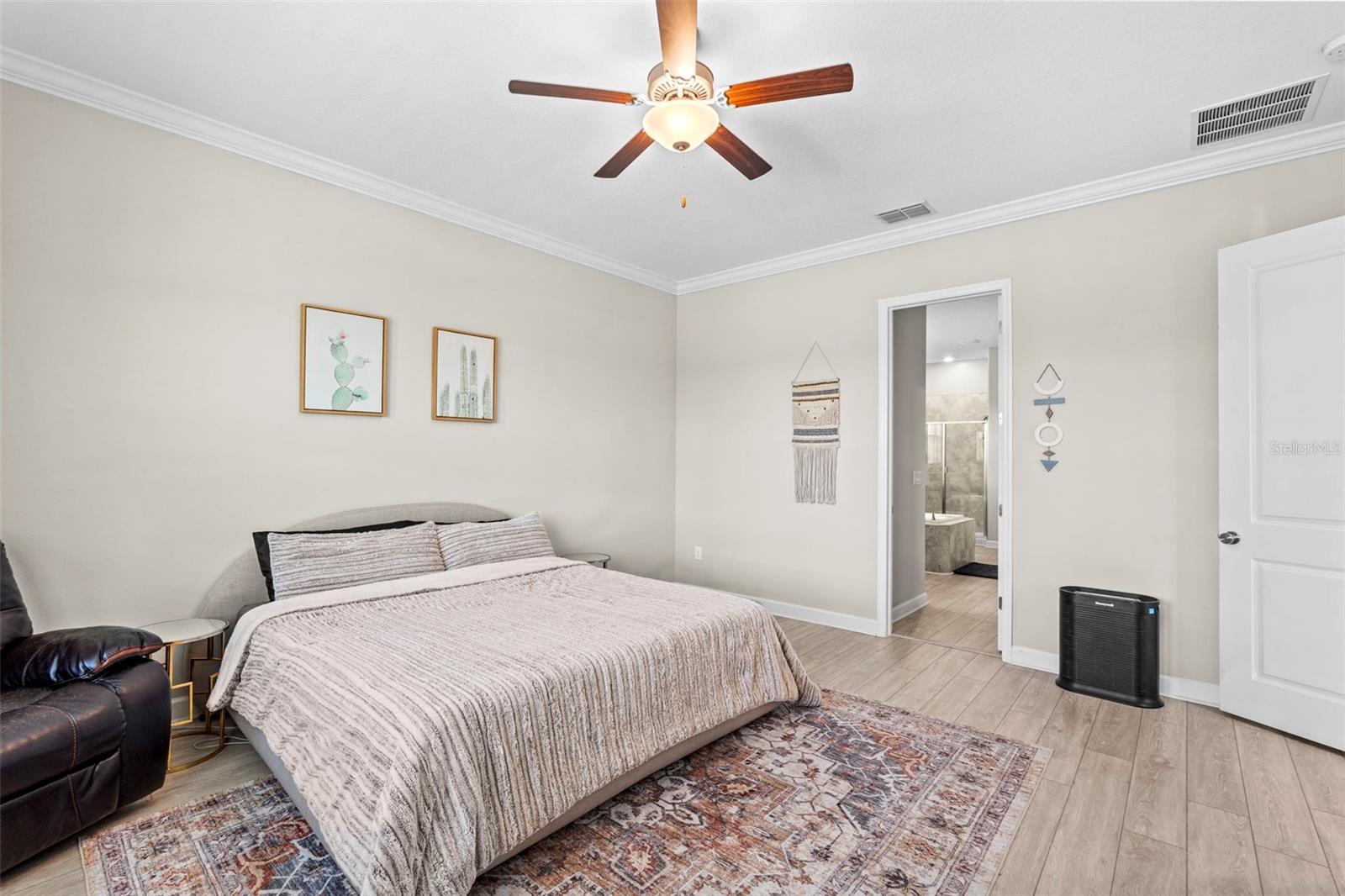 9817 SAGE CREEK DR, SUN CITY CENTER, FL, 33573