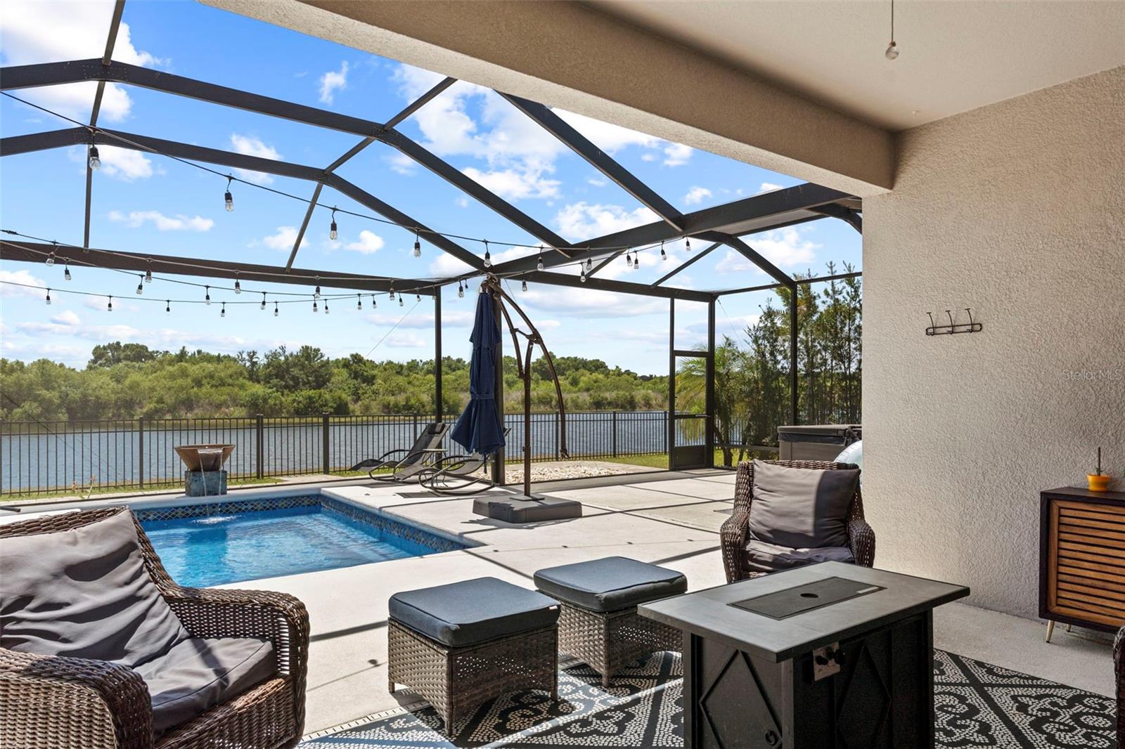 9817 SAGE CREEK DR, SUN CITY CENTER, FL, 33573