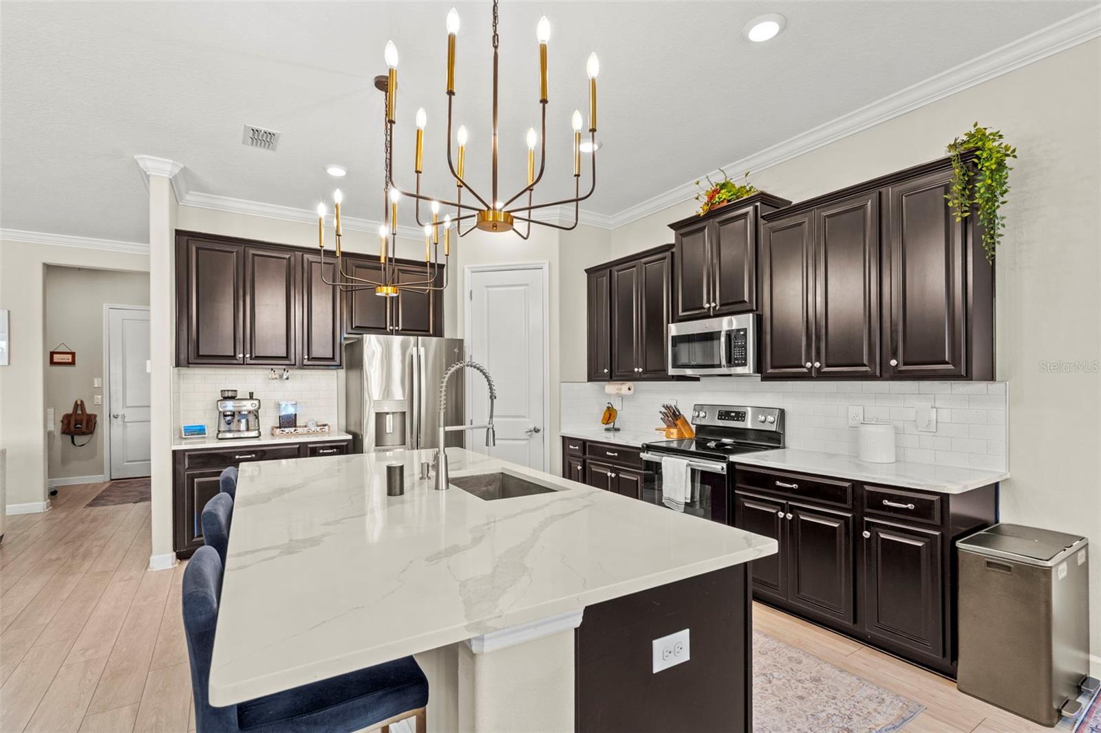 9817 SAGE CREEK DR, SUN CITY CENTER, FL, 33573