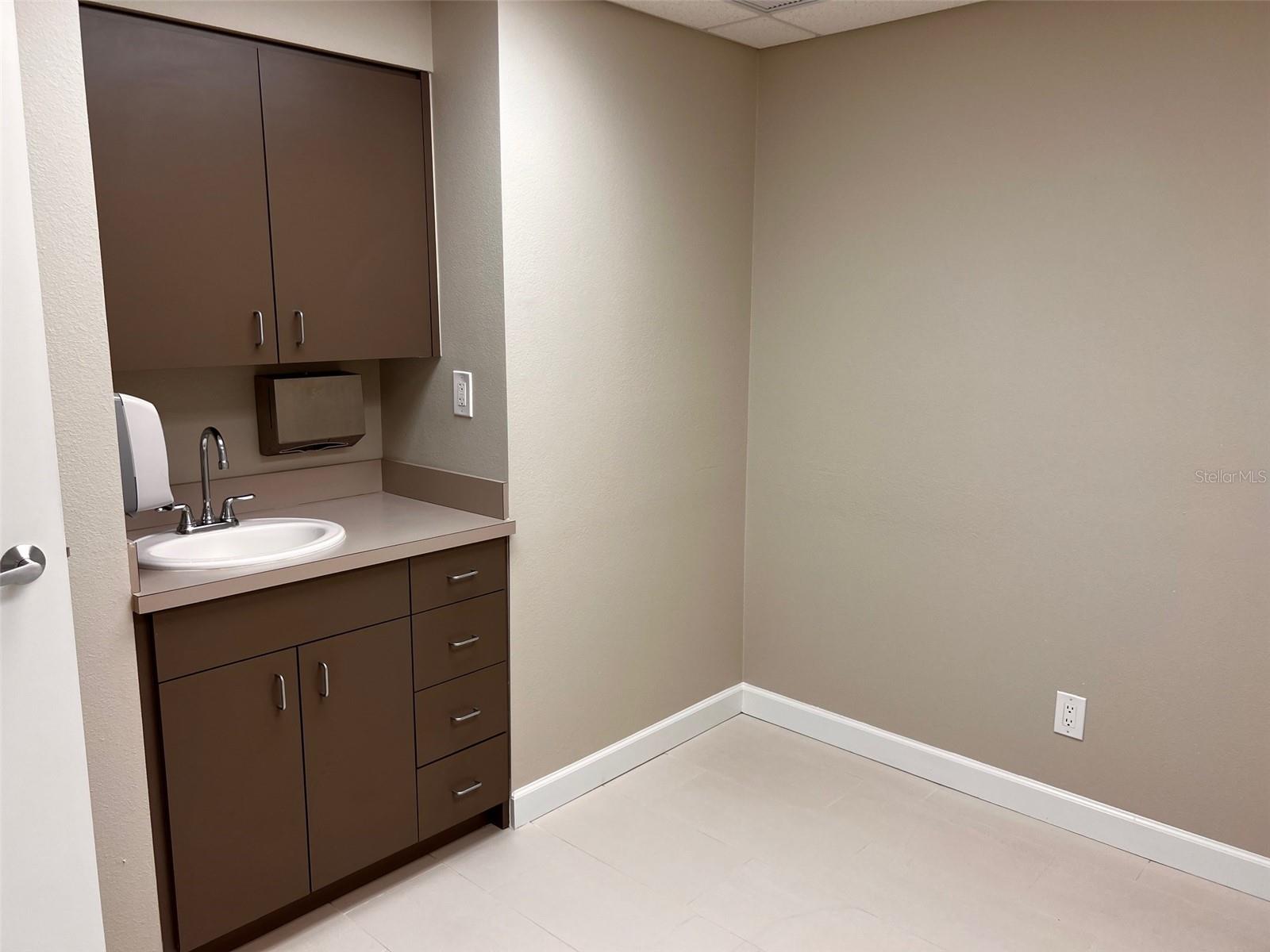 2035 GLENWOOD DR, WINTER PARK, FL, 32792