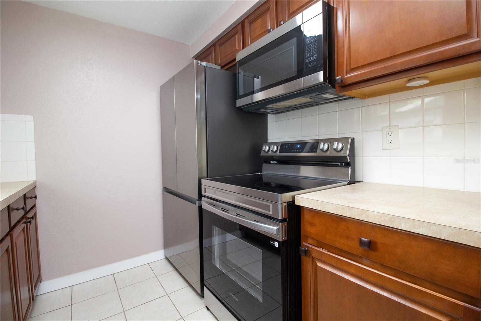 6421 81ST AVE N, PINELLAS PARK, FL, 33781