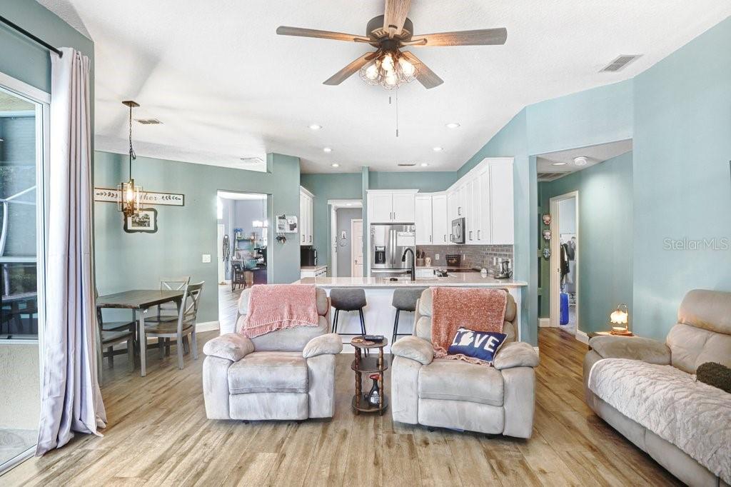 5326 TWIN CREEKS DR, VALRICO, FL, 33596