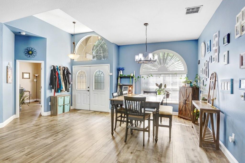 5326 TWIN CREEKS DR, VALRICO, FL, 33596