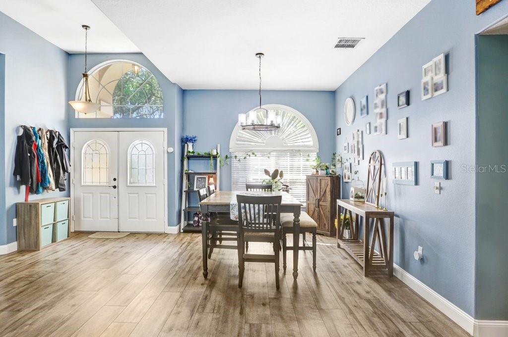 5326 TWIN CREEKS DR, VALRICO, FL, 33596