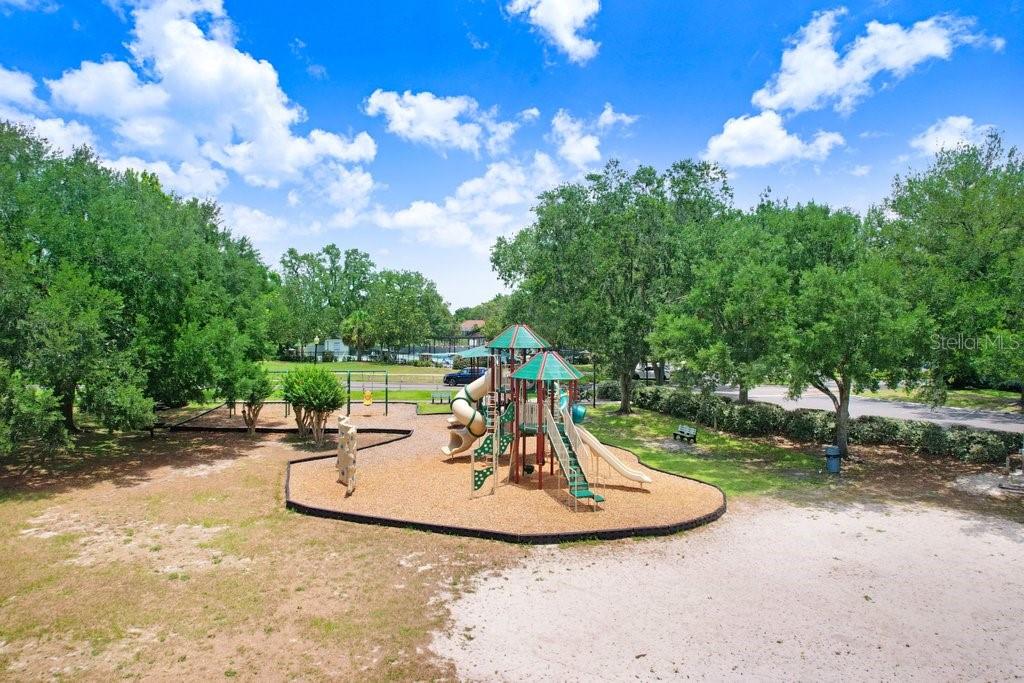 5326 TWIN CREEKS DR, VALRICO, FL, 33596