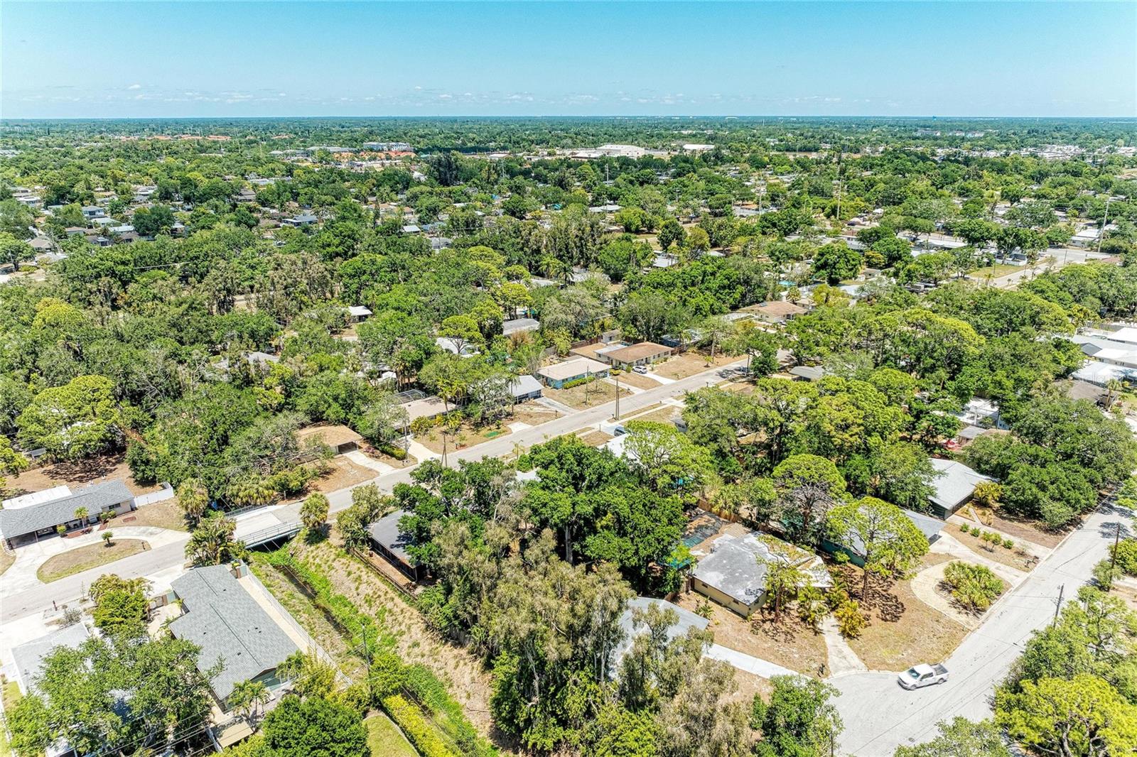 2616 WOOD ST, SARASOTA, FL, 34237