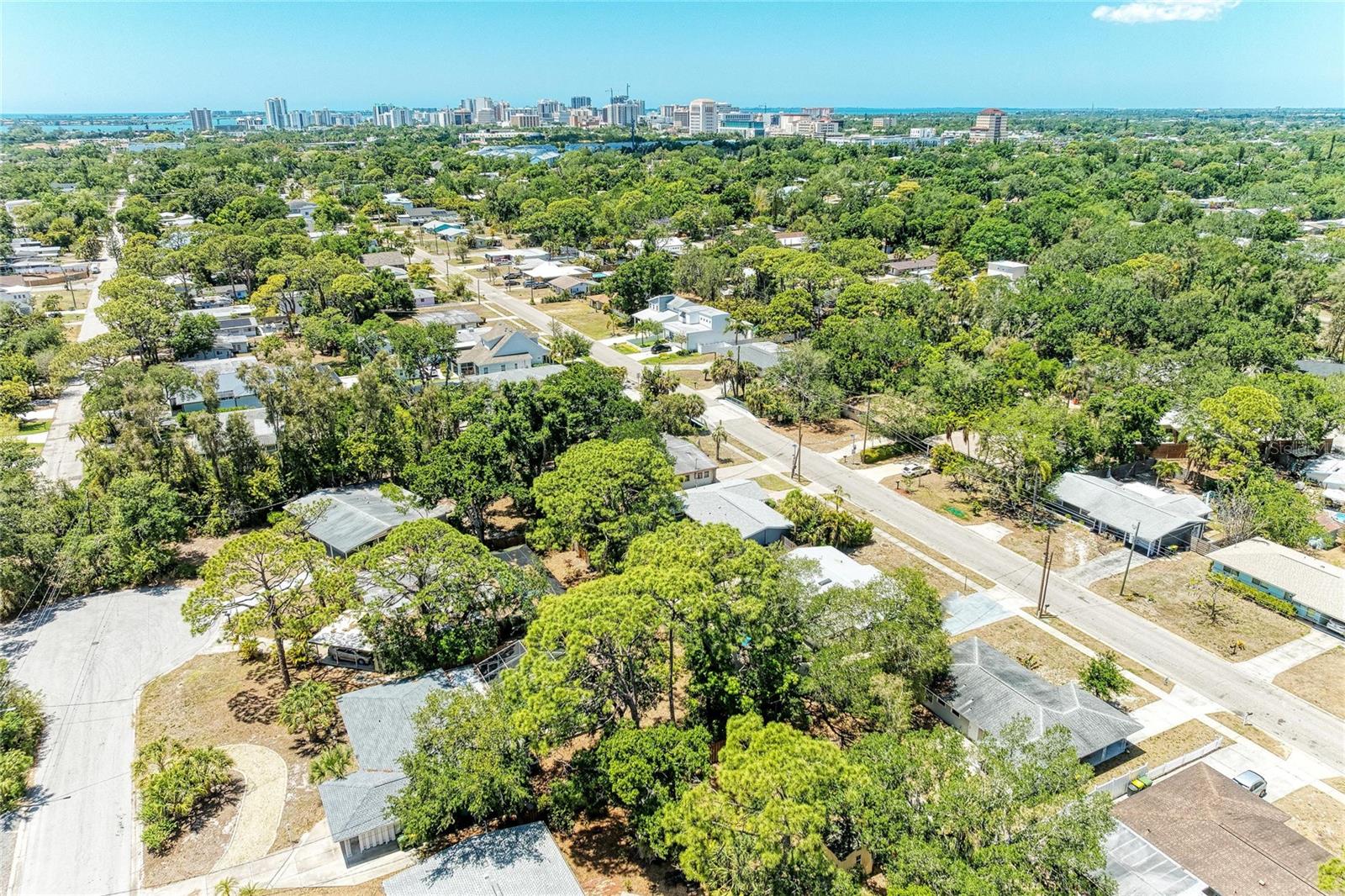 2616 WOOD ST, SARASOTA, FL, 34237
