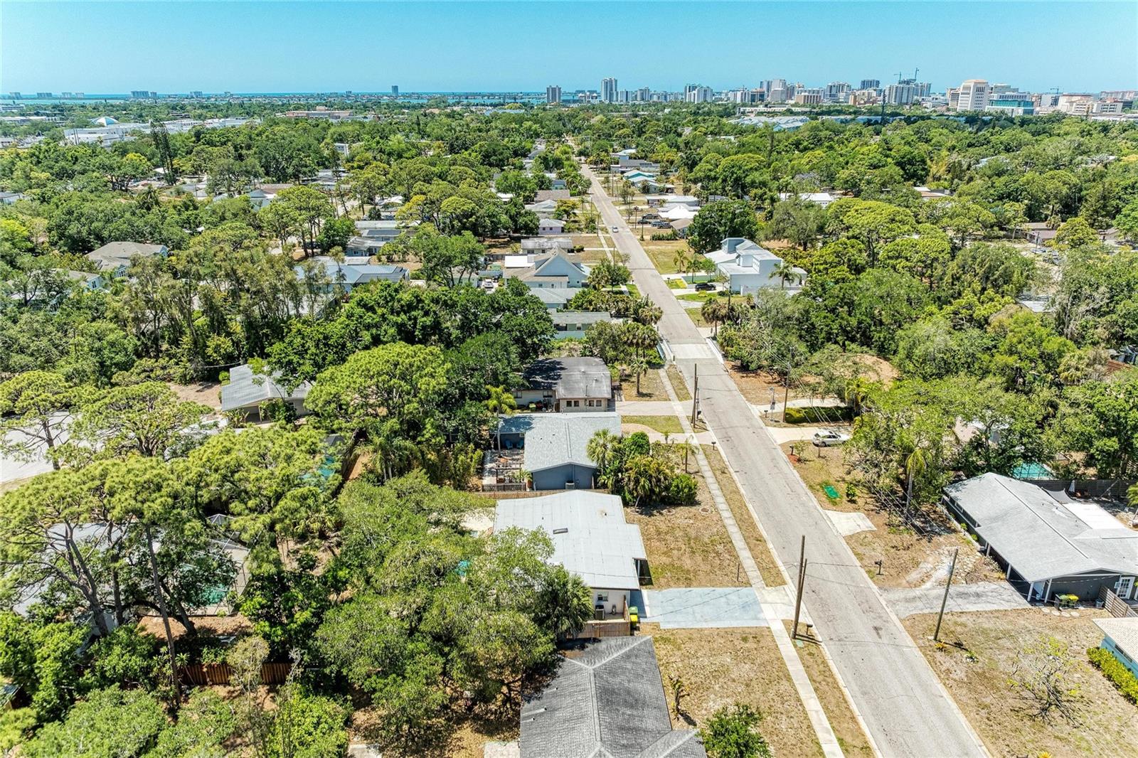 2616 WOOD ST, SARASOTA, FL, 34237