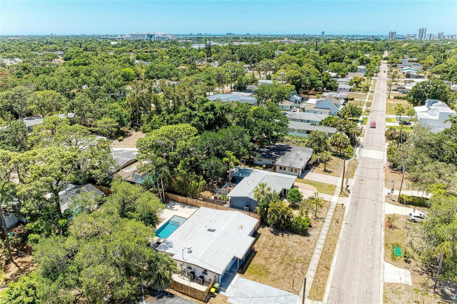 2616 WOOD ST, SARASOTA, FL, 34237