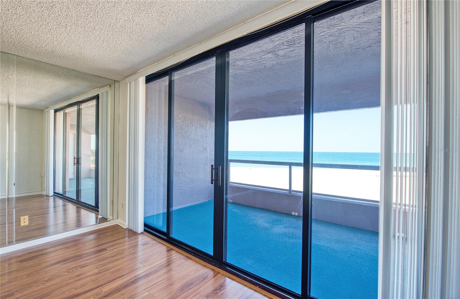 1310 GULF BLVD #4D, CLEARWATER BEACH, FL, 33767