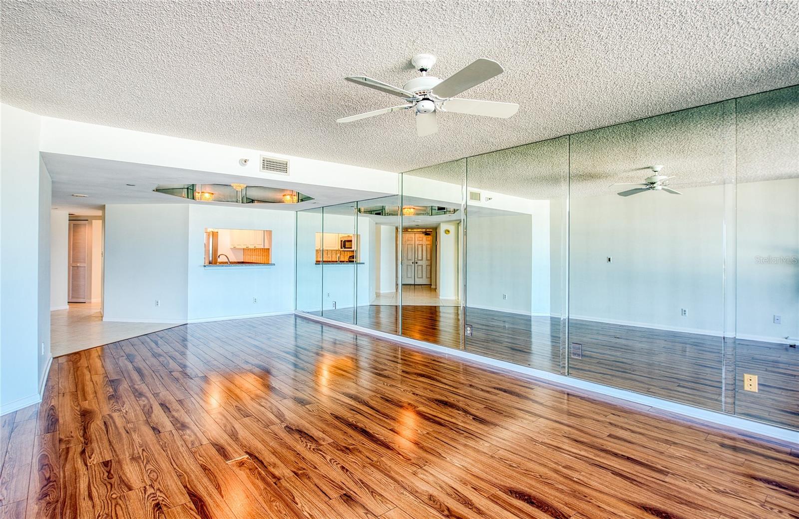 1310 GULF BLVD #4D, CLEARWATER BEACH, FL, 33767