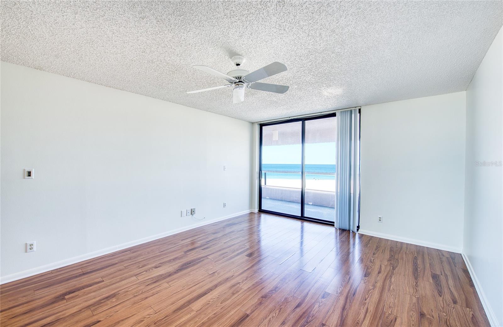 1310 GULF BLVD #4D, CLEARWATER BEACH, FL, 33767