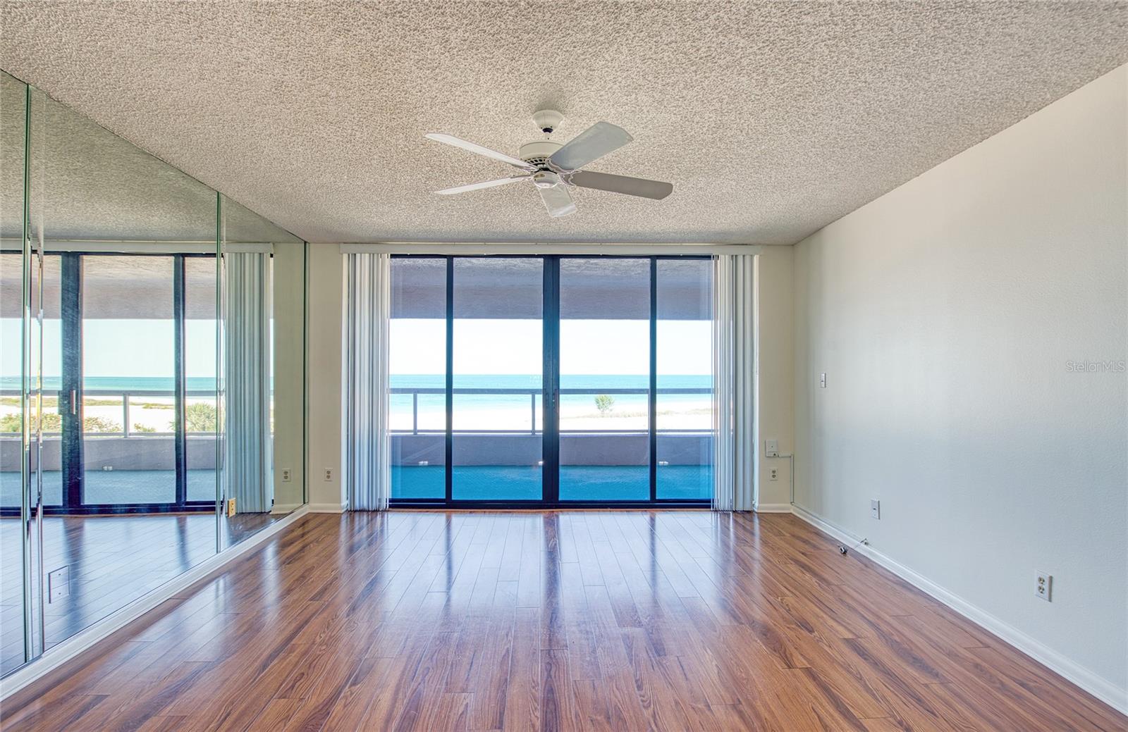 1310 GULF BLVD #4D, CLEARWATER BEACH, FL, 33767