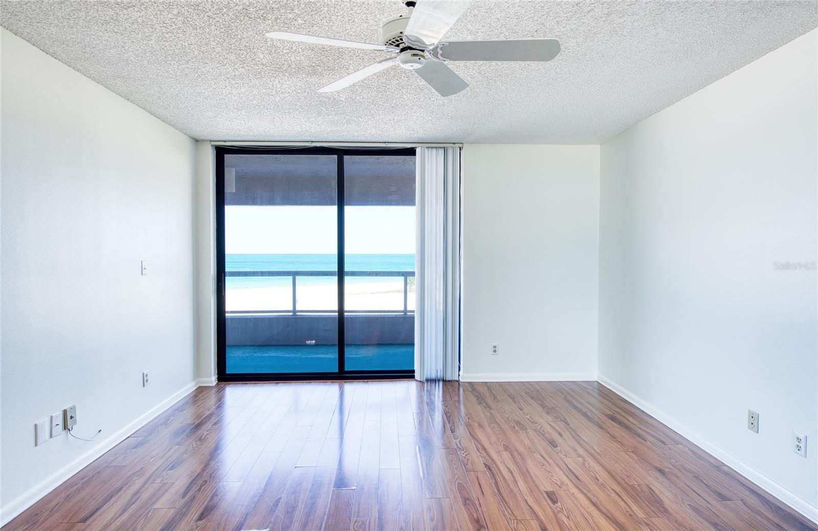 1310 GULF BLVD #4D, CLEARWATER BEACH, FL, 33767