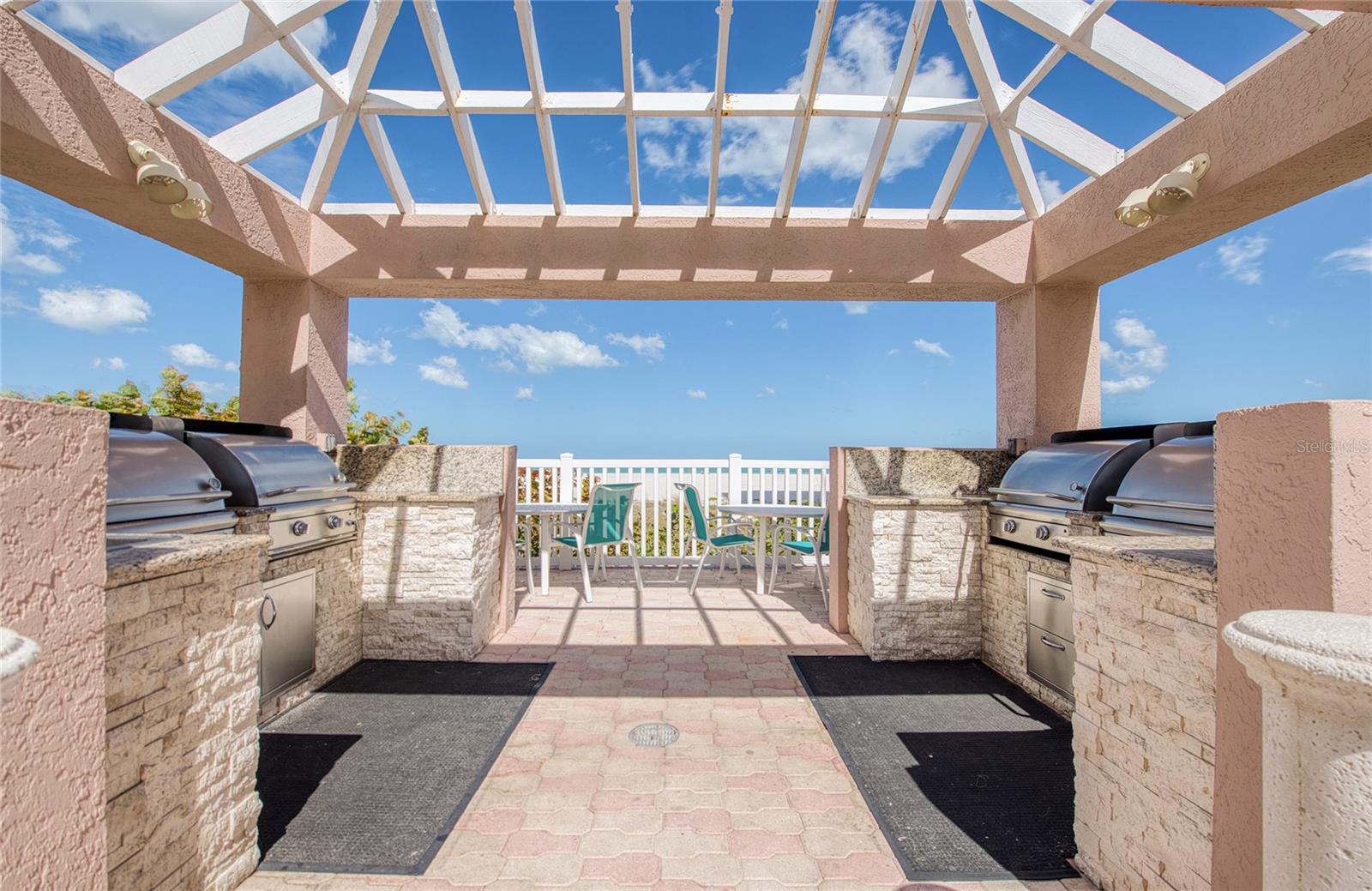 1310 GULF BLVD #4D, CLEARWATER BEACH, FL, 33767