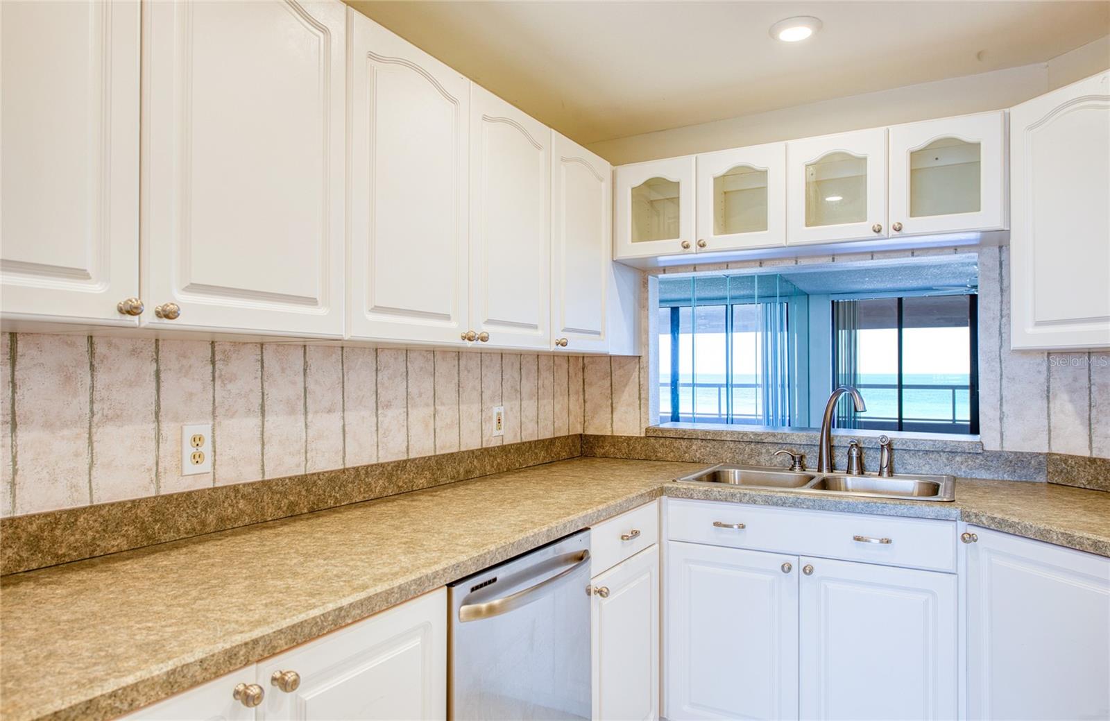 1310 GULF BLVD #4D, CLEARWATER BEACH, FL, 33767