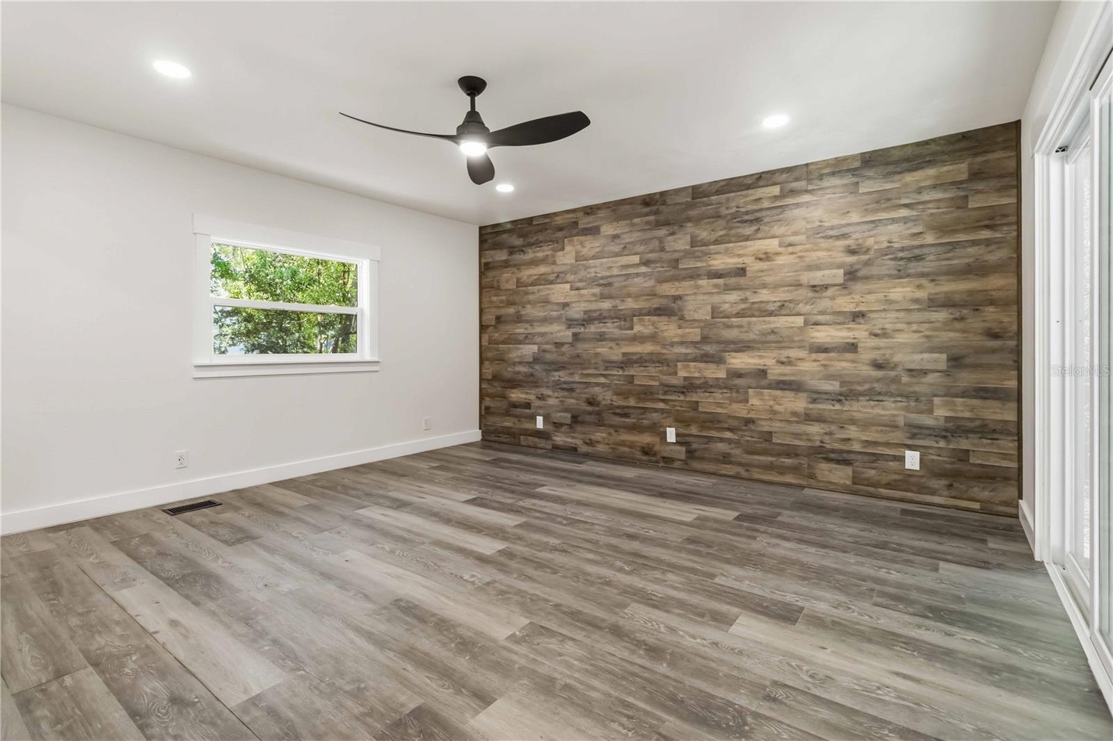 615 WEBER AVE, DAYTONA BEACH, FL, 32114