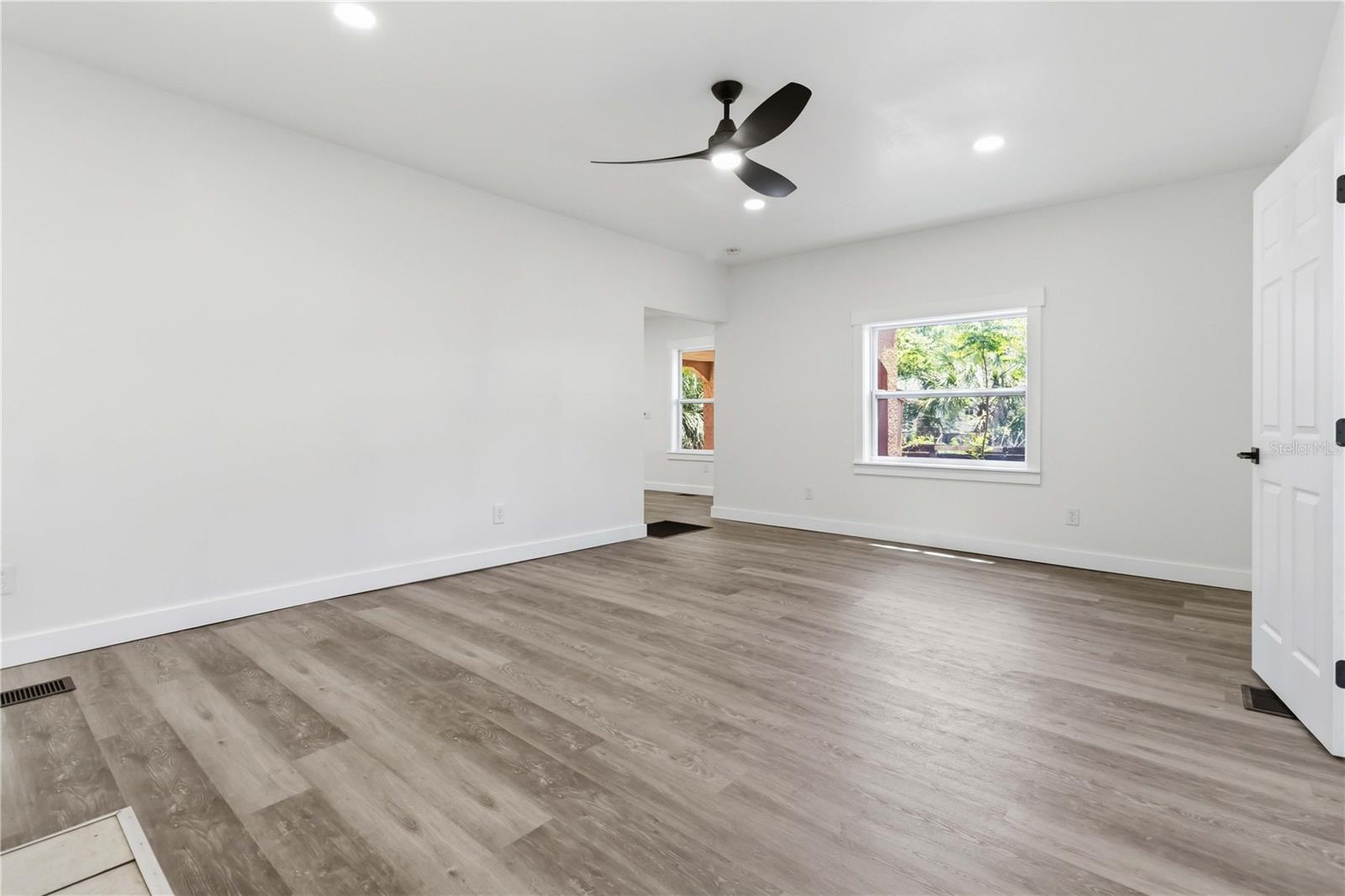 615 WEBER AVE, DAYTONA BEACH, FL, 32114