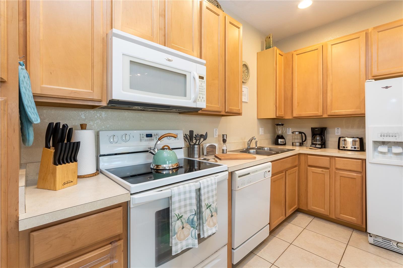 2457 CARAVELLE CIR, KISSIMMEE, FL, 34746