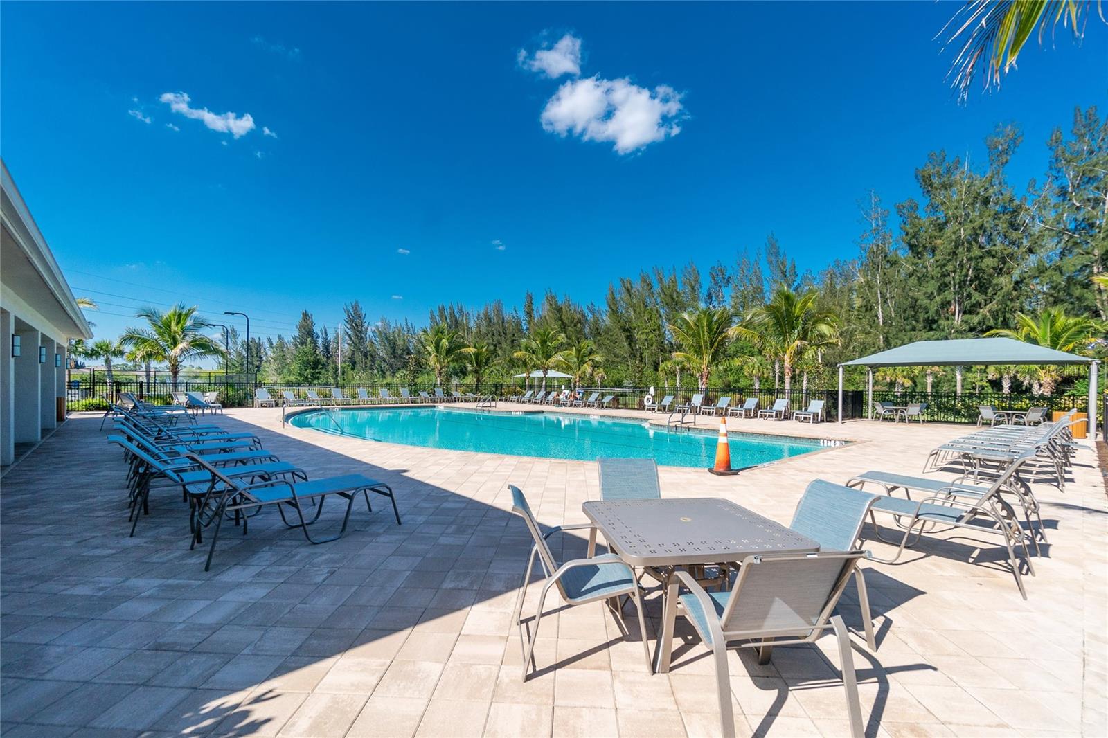 7164 MIKASA DR, PUNTA GORDA, FL, 33950