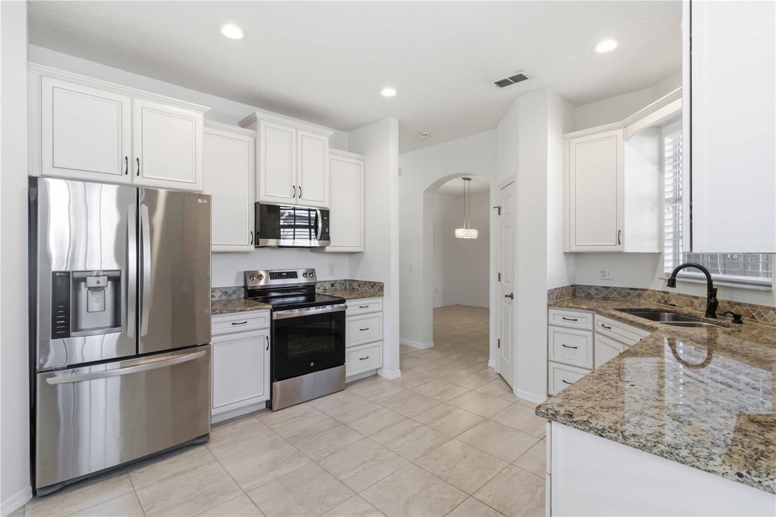 2206 PRESERVATION DR, PLANT CITY, FL, 33566