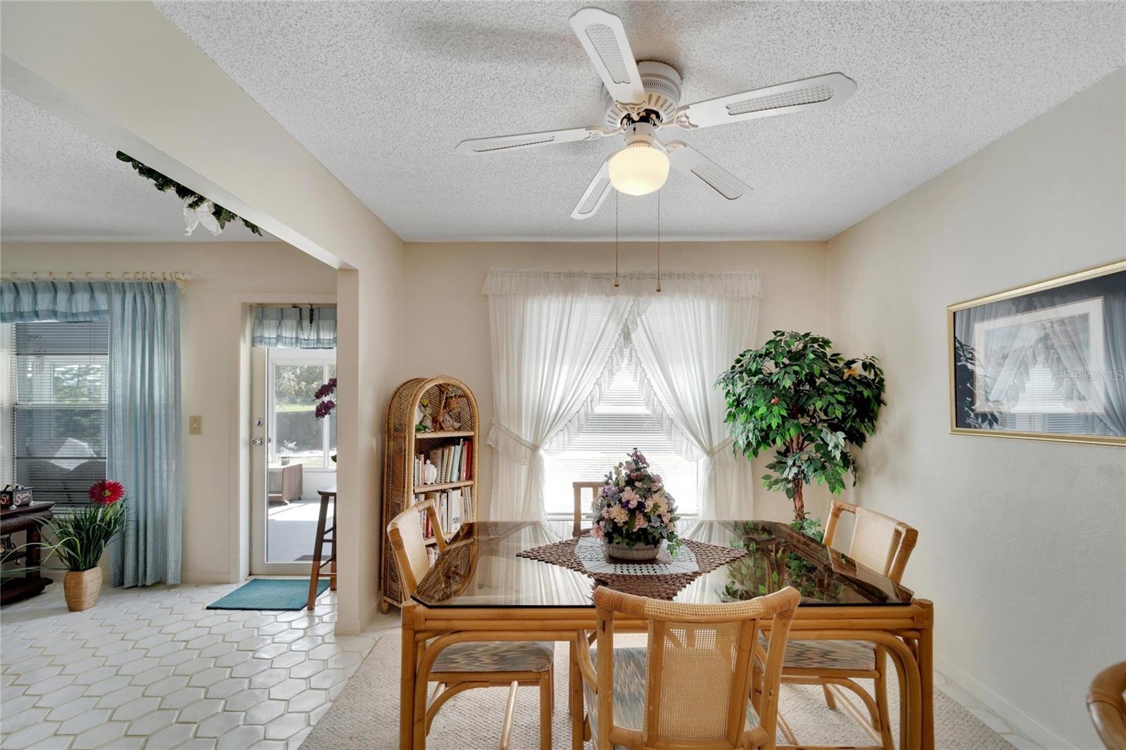 612 ALLEGHENY DR, SUN CITY CENTER, FL, 33573
