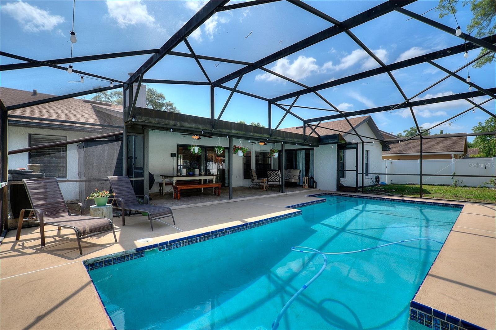 932 YELLOW ROSE DR, ORLANDO, FL, 32818