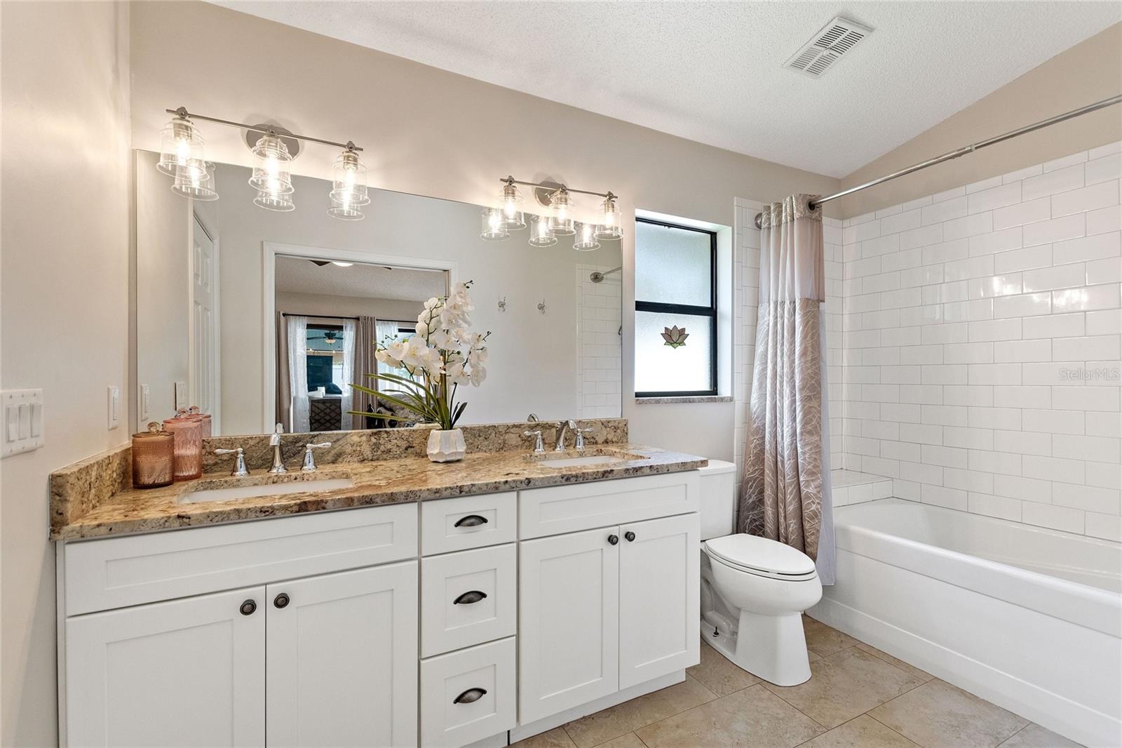 932 YELLOW ROSE DR, ORLANDO, FL, 32818