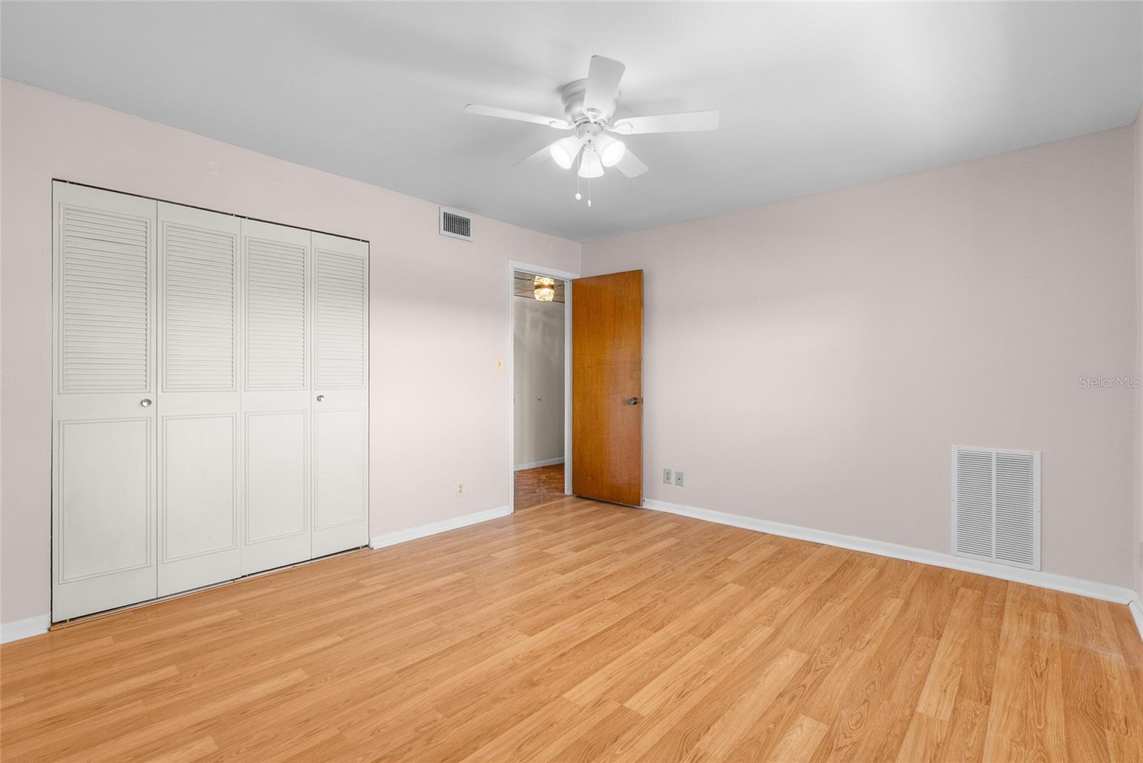 285 107TH AVE #408, TREASURE ISLAND, FL, 33706